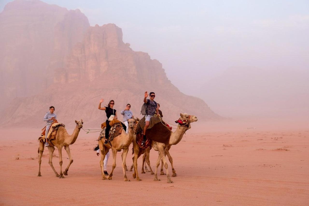Wadi Rum Bedouin Camp And Desert Tours Exterior foto