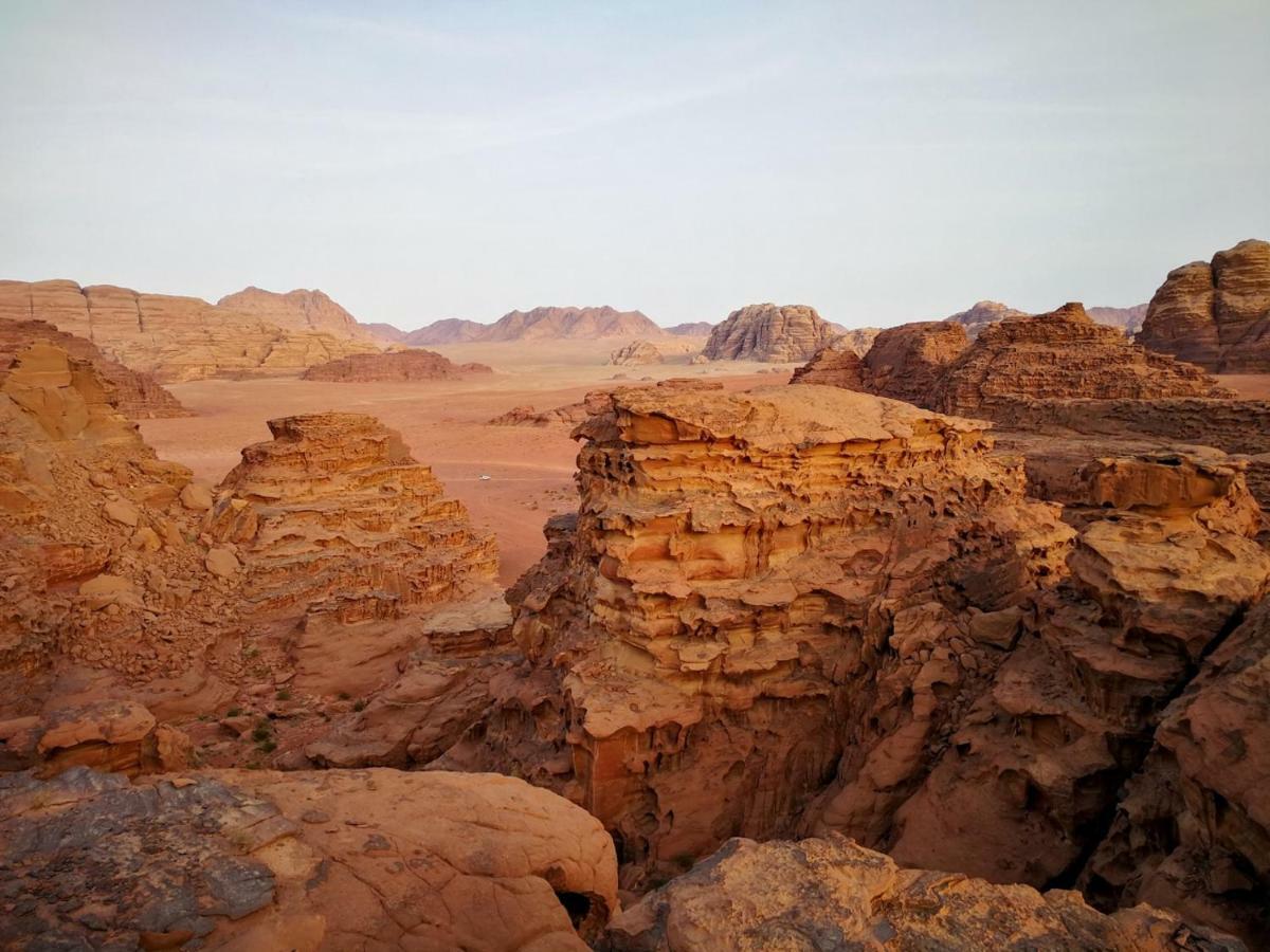 Wadi Rum Bedouin Camp And Desert Tours Exterior foto