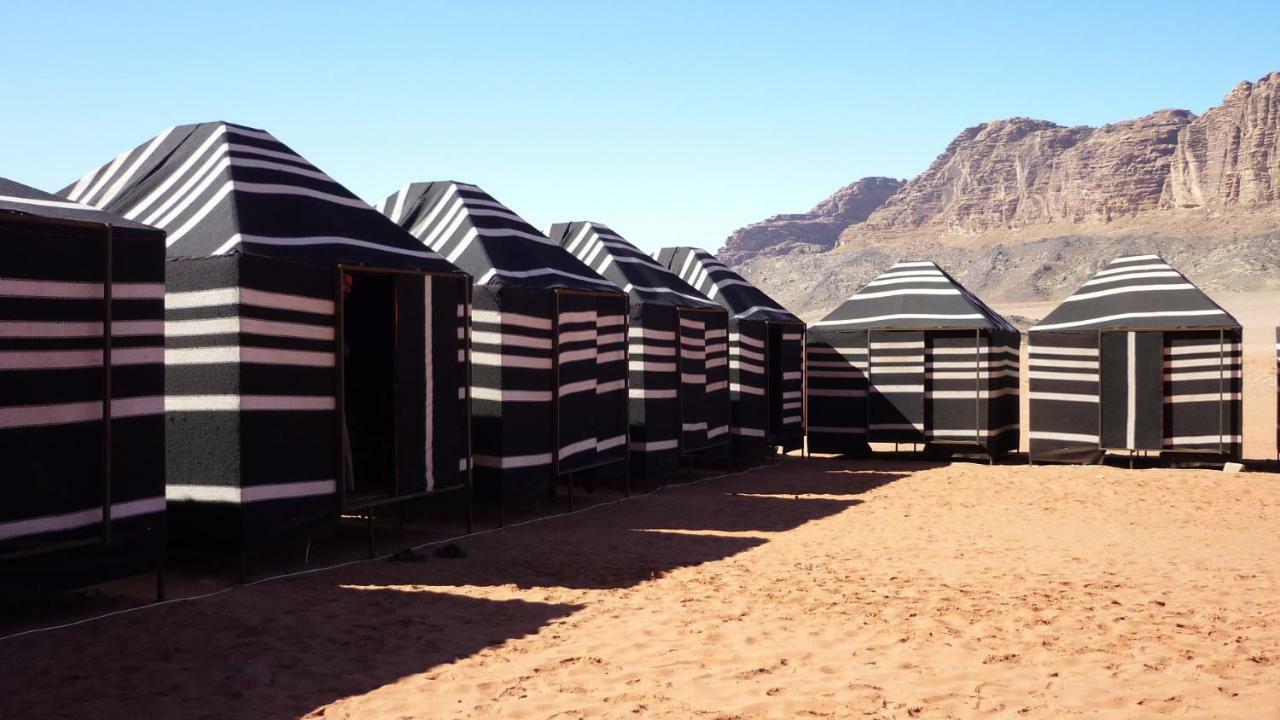 Wadi Rum Bedouin Camp And Desert Tours Exterior foto